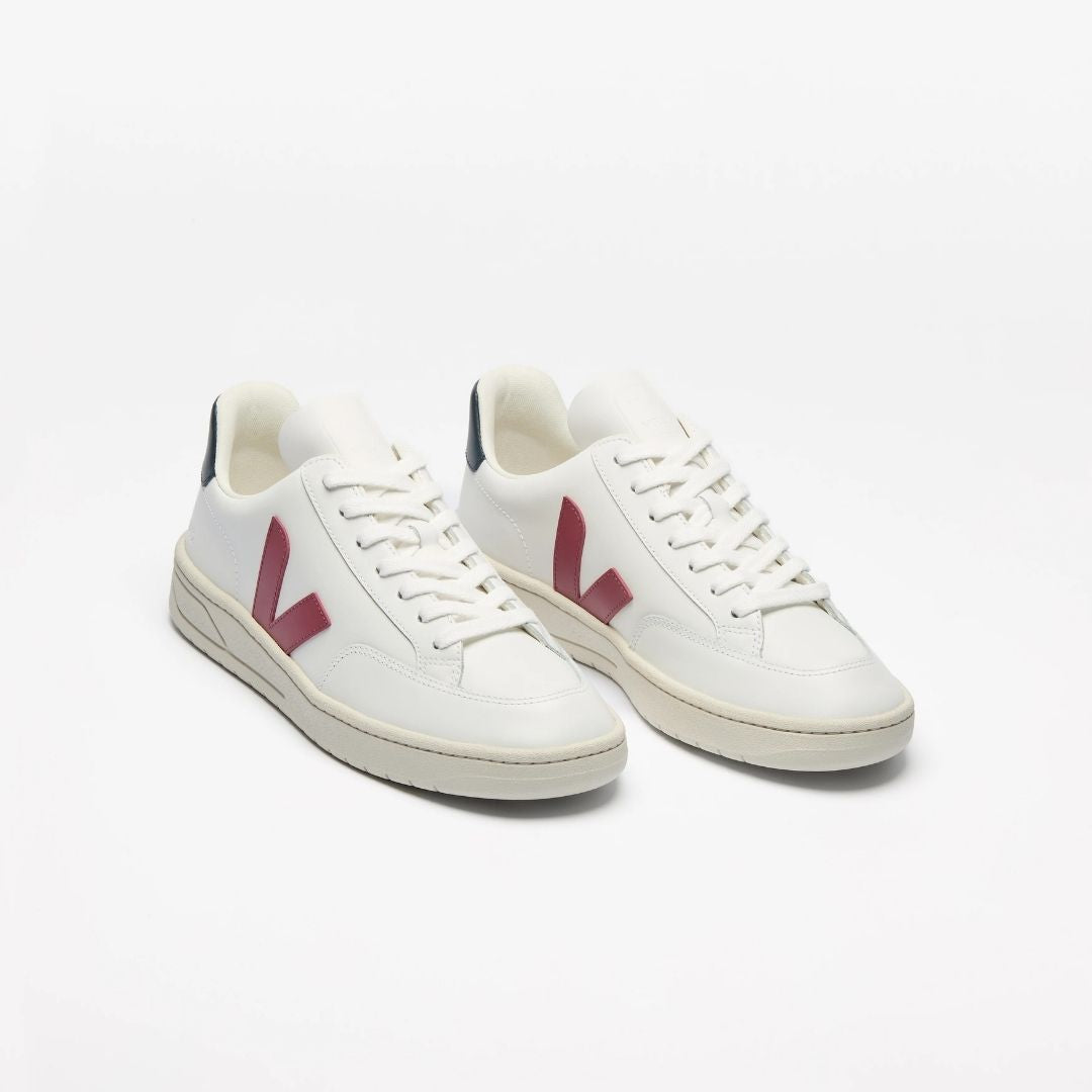 Veja V-12 Leather Extra White Marsala Nautico