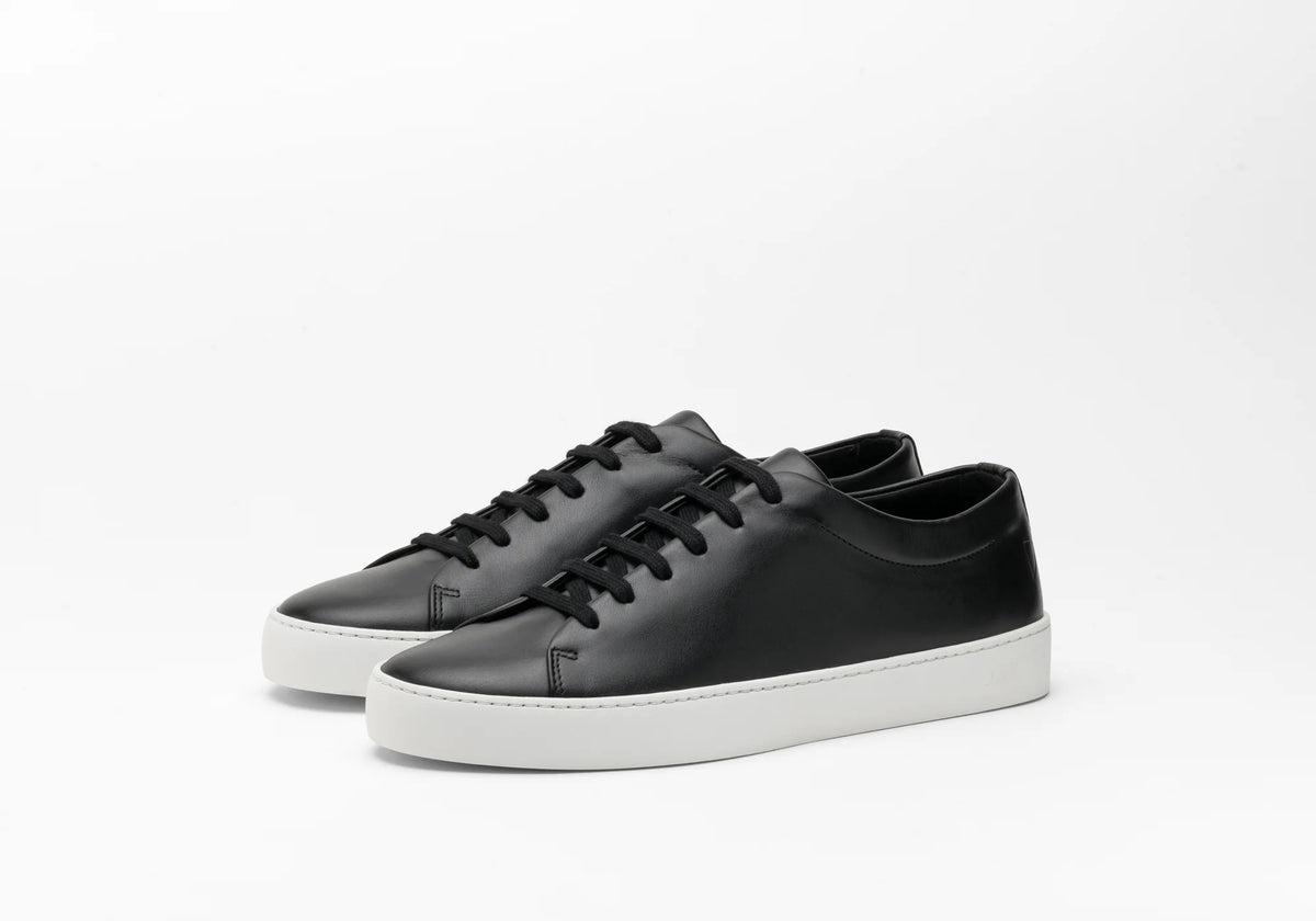 JAK Royal - Black